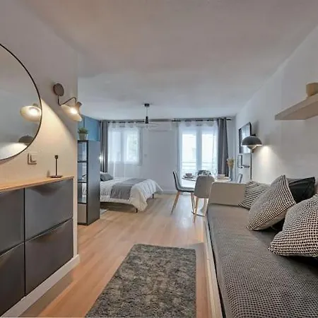 063 - Didion, Centre Gare St Roch, Clim, Balcon,4pers * Montpellier